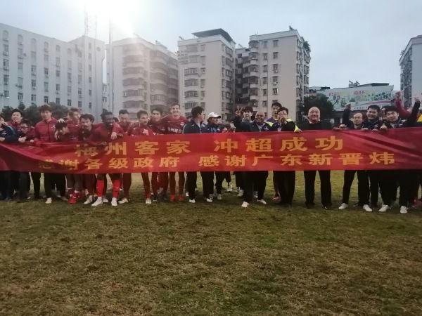 操欧美美女视频网站